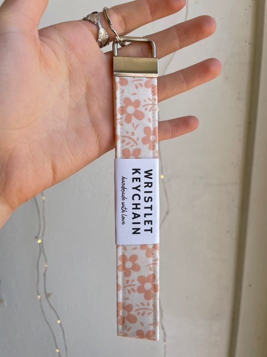 Floral Wristlet Keychain - Jaybird Lane