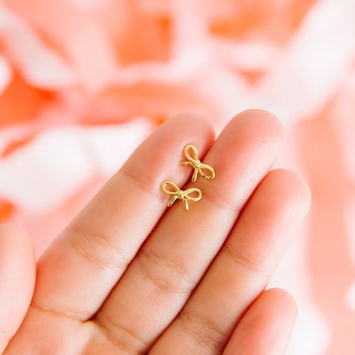 Teeny Bow Nap Earrings