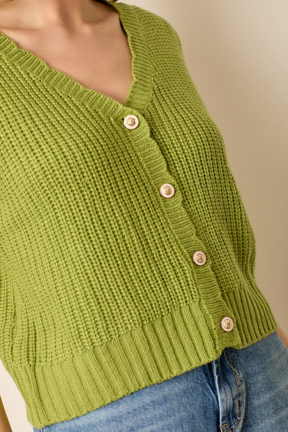 Sweet Scallops Button-Up Vest - Avocado