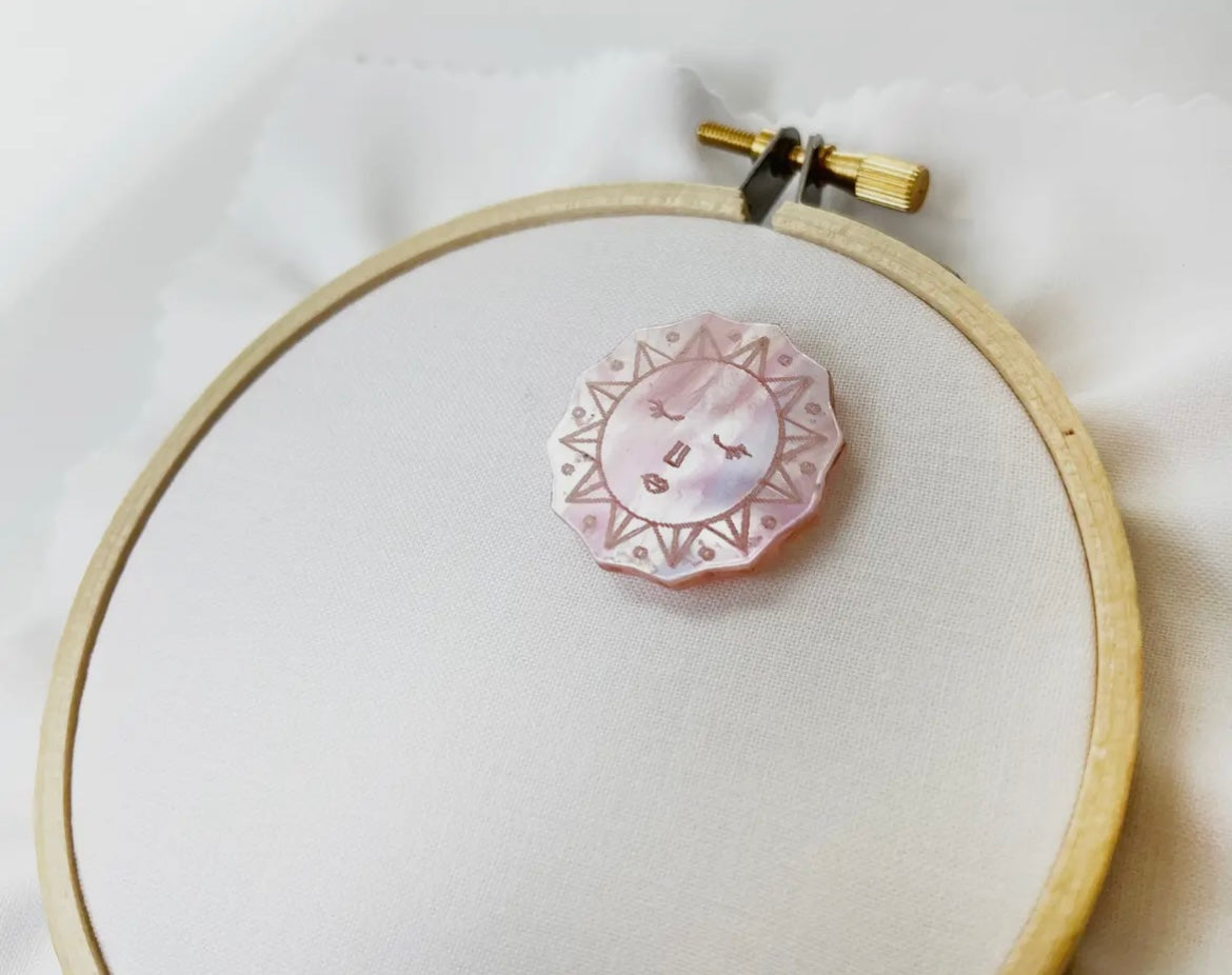Sun Needle Minder