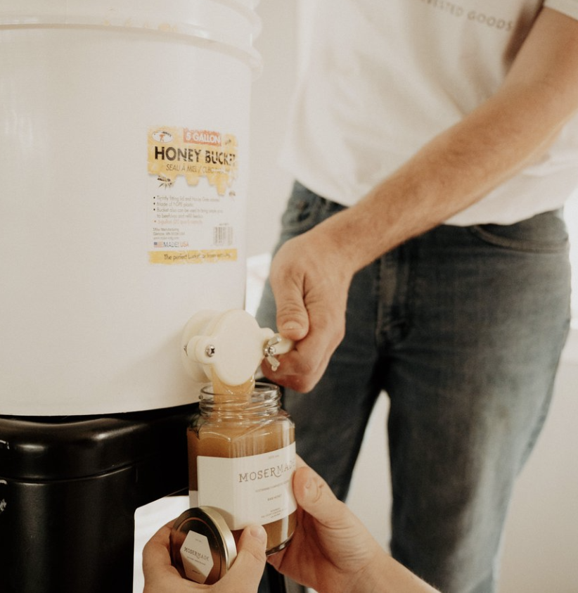 16 oz. Local Raw Honey w/ Comb - Mosermade