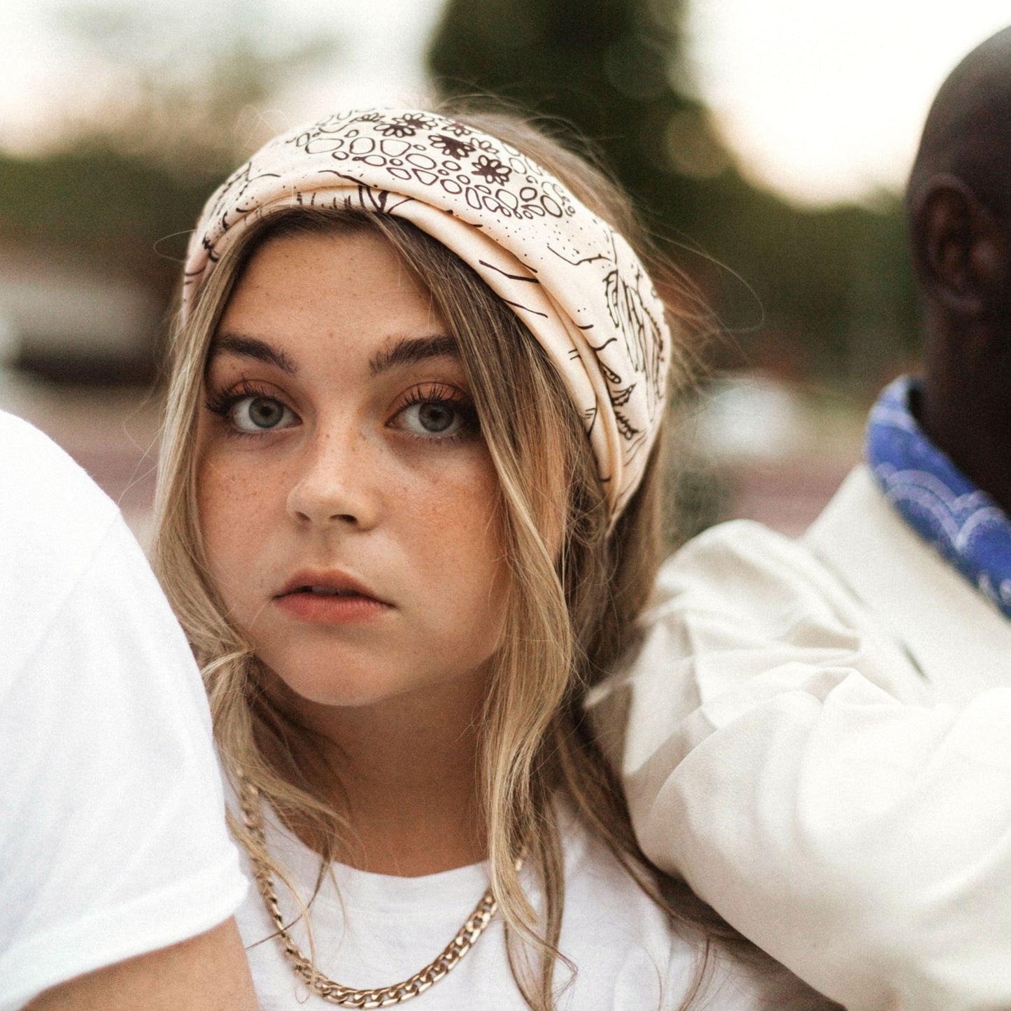 Cream Desert Bandana - 22"