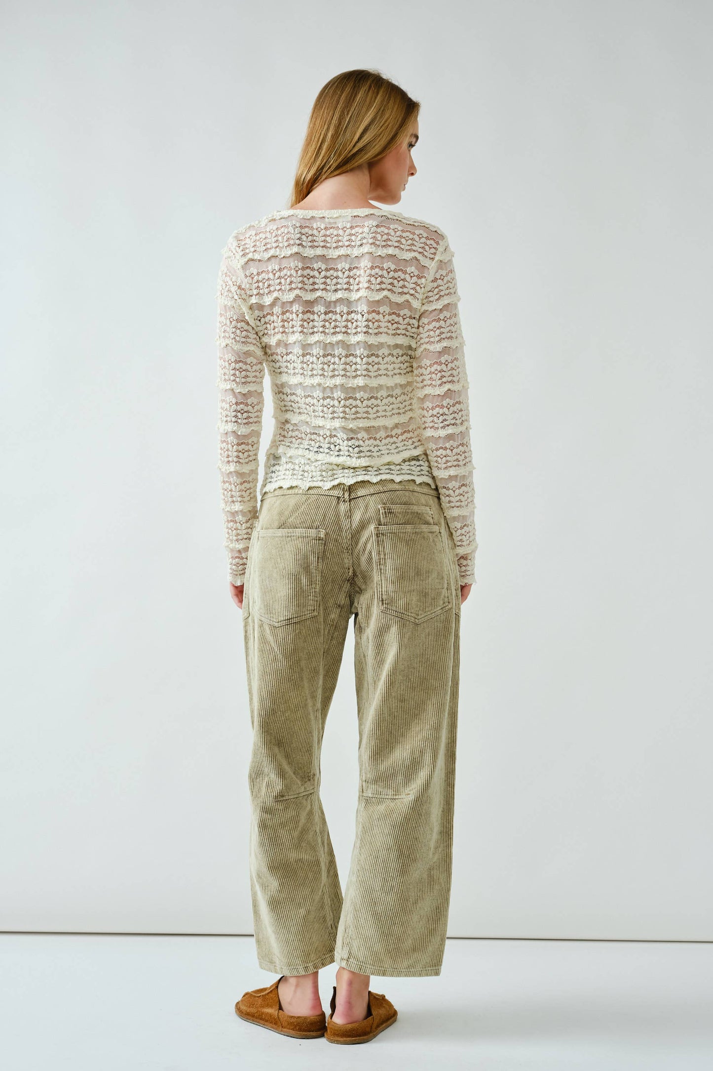 Lovely Lace Long-sleeved Top