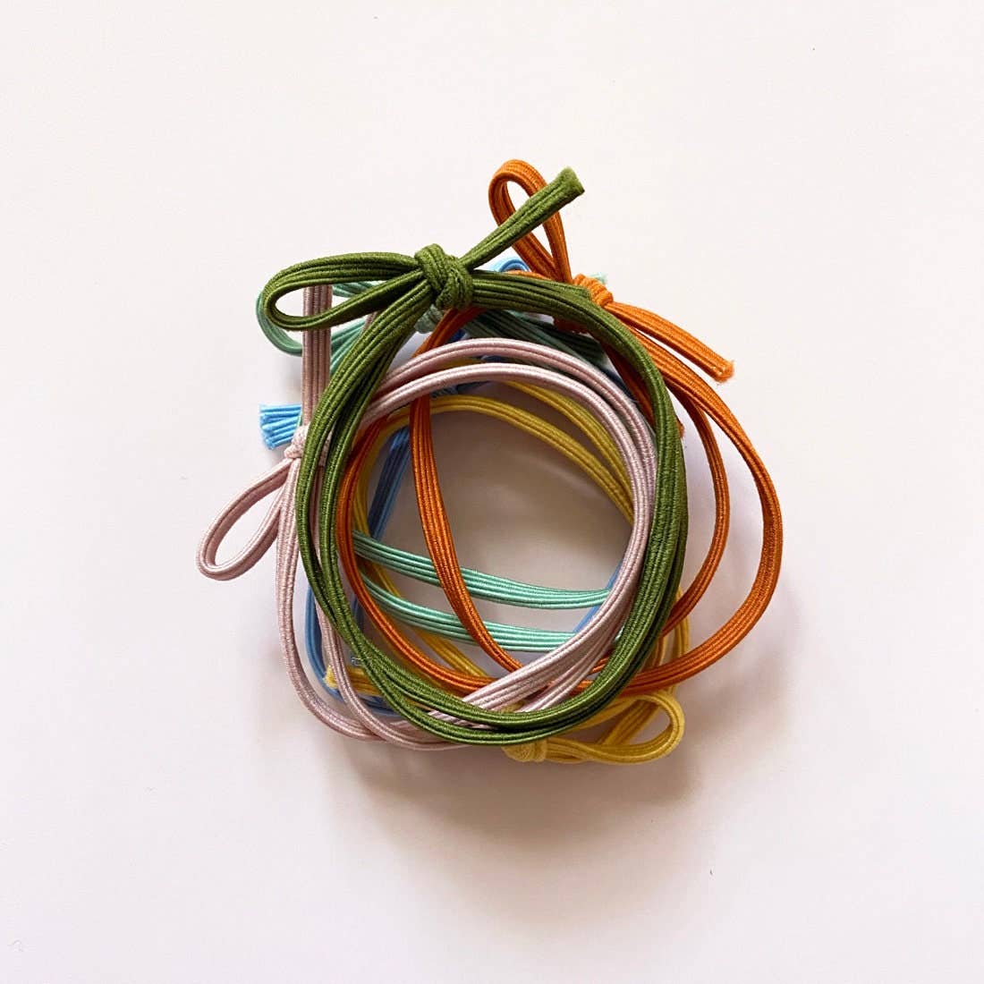 Bow Beauties Multicolor Elastic Scrunchie Set