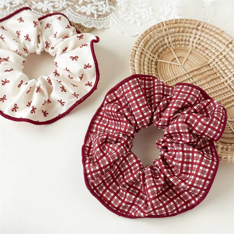 Holiday Cheer Scrunchie Set