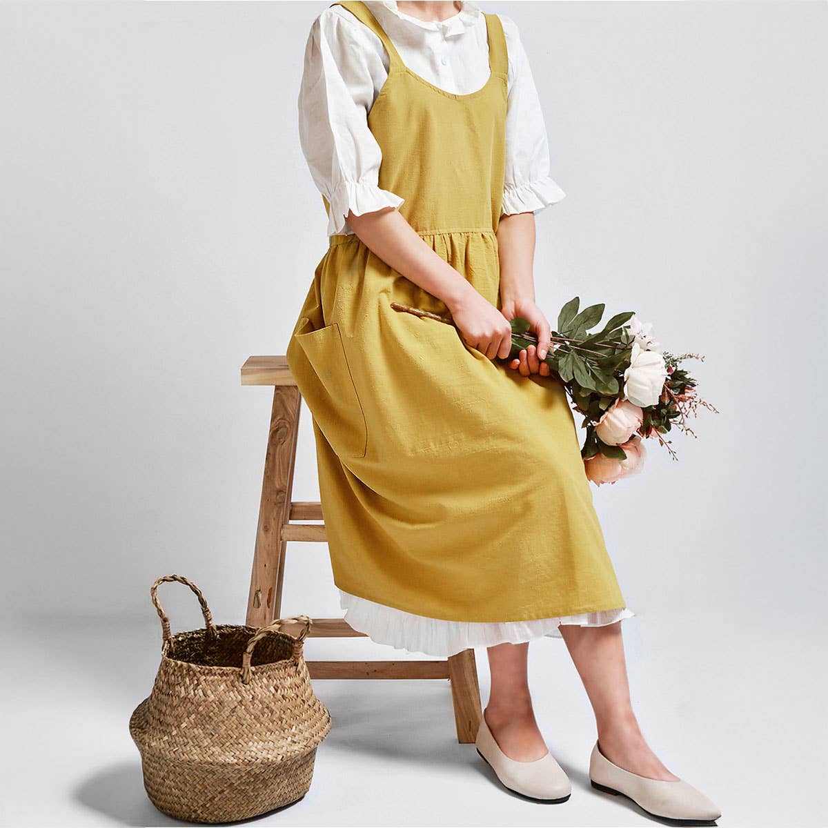 Happy Homestead Apron