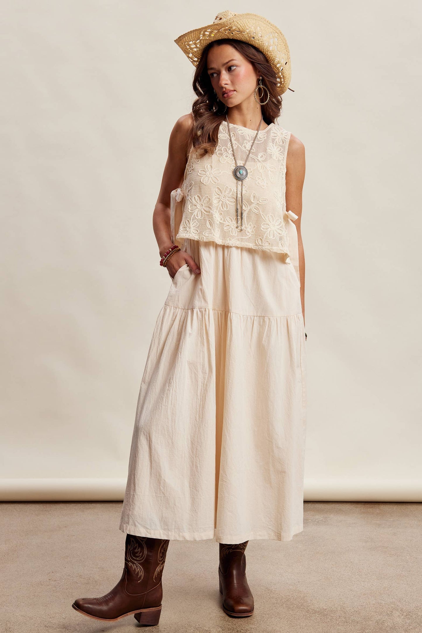 Willows Embroidered Lace Vest
