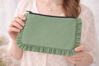 Travel Canvas Ruffle Pouch