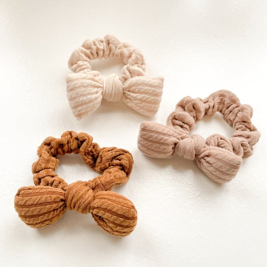Cable Knit Bow Scrunchie