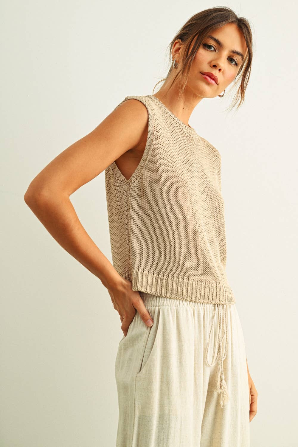 Aliya Sleeveless Knitted Top