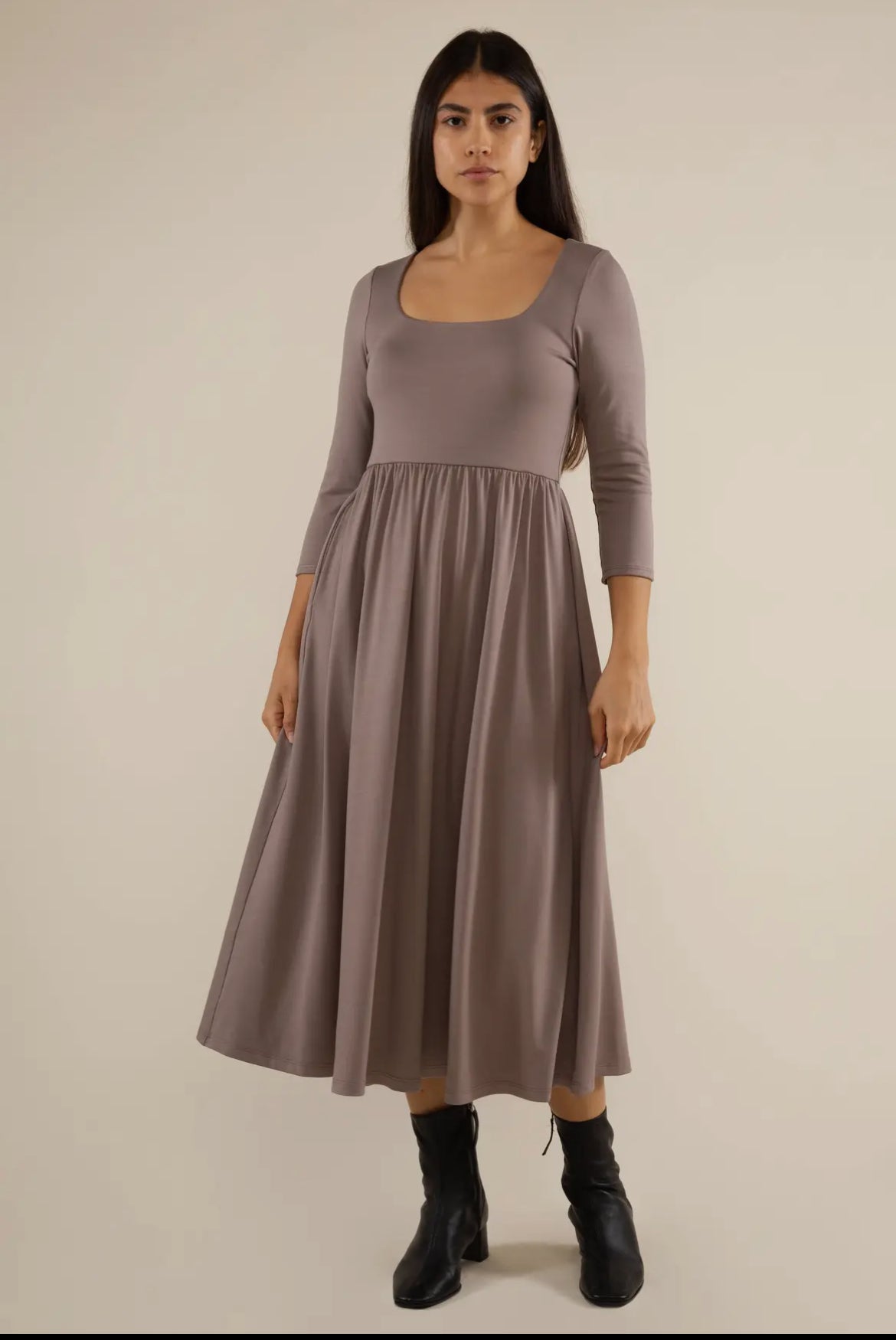 Stella Swing Dress - Mocha