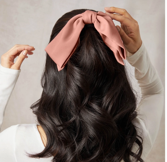 Pretty in Pink Bow Clip