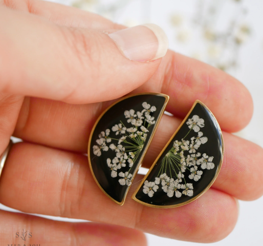 Queen Anne's Lace Stud Earrings - Seed and Soil