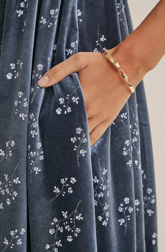 Winter Whisper Midi Dress
