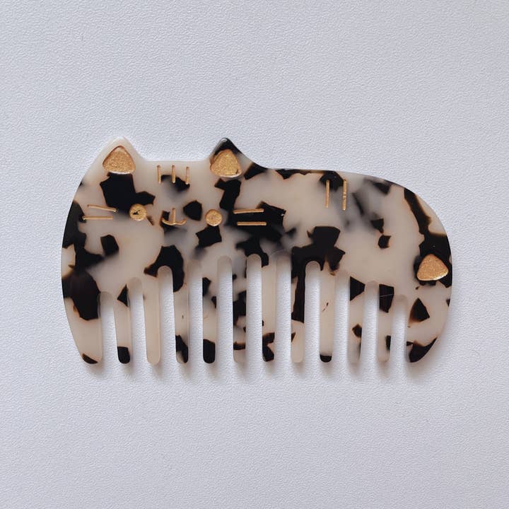 Out-of-the-Bag Cellulose Cat Comb