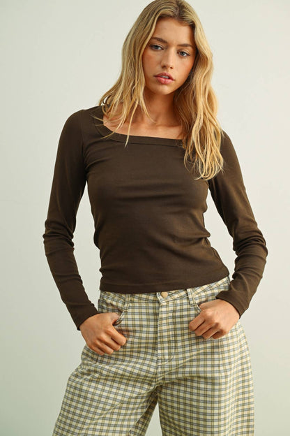 Grounded Essential Cotton Top