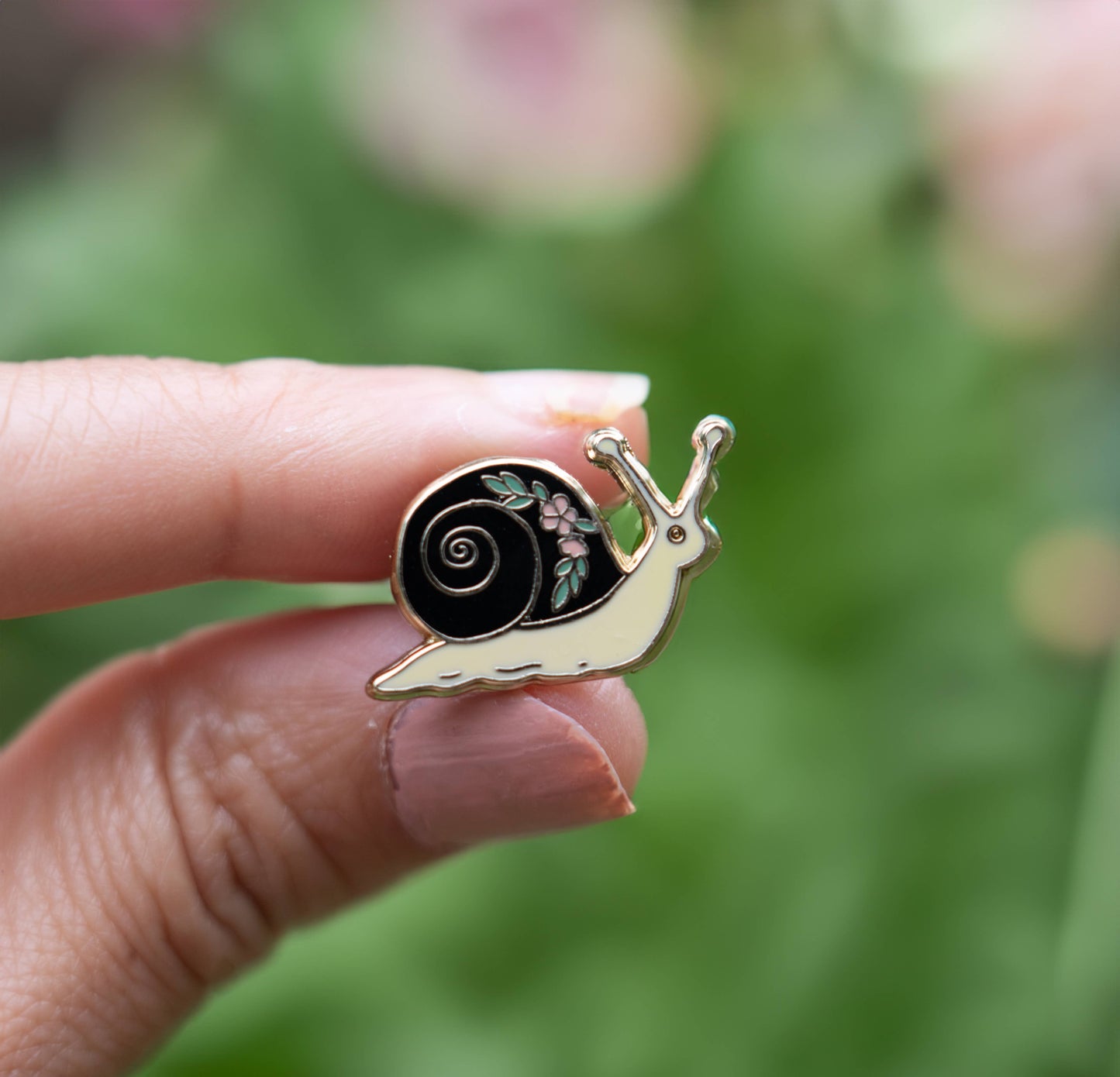 Garden Snail Lapel Pin