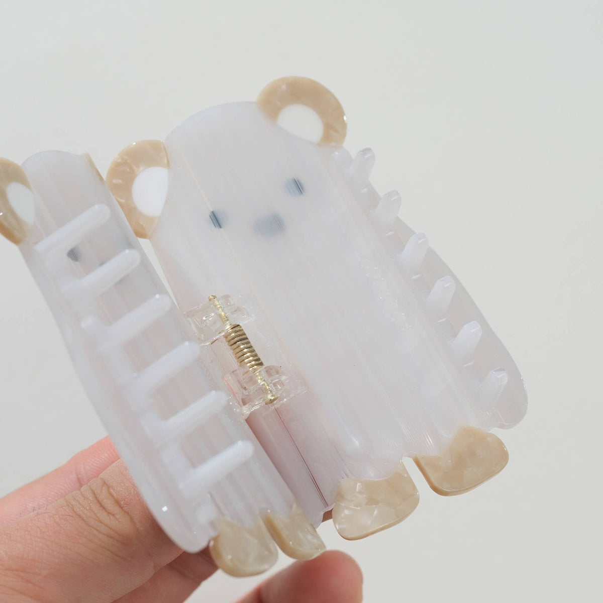 Teddy Ghost Claw Clip