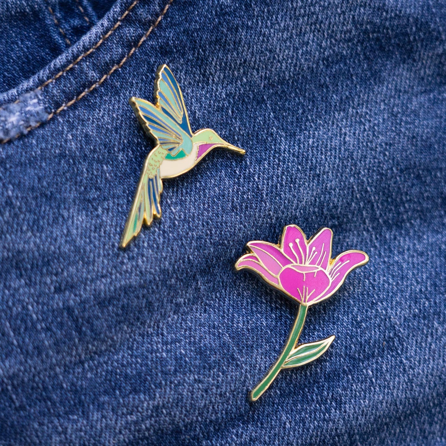 Hummingbird & Pink Lily Flower Pin Set