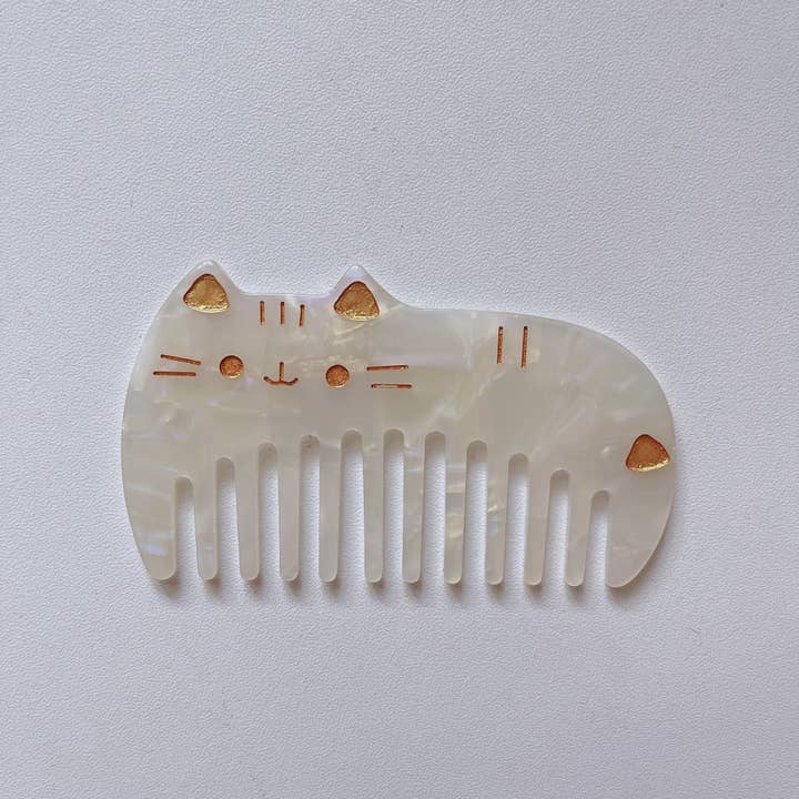 Out-of-the-Bag Cellulose Cat Comb