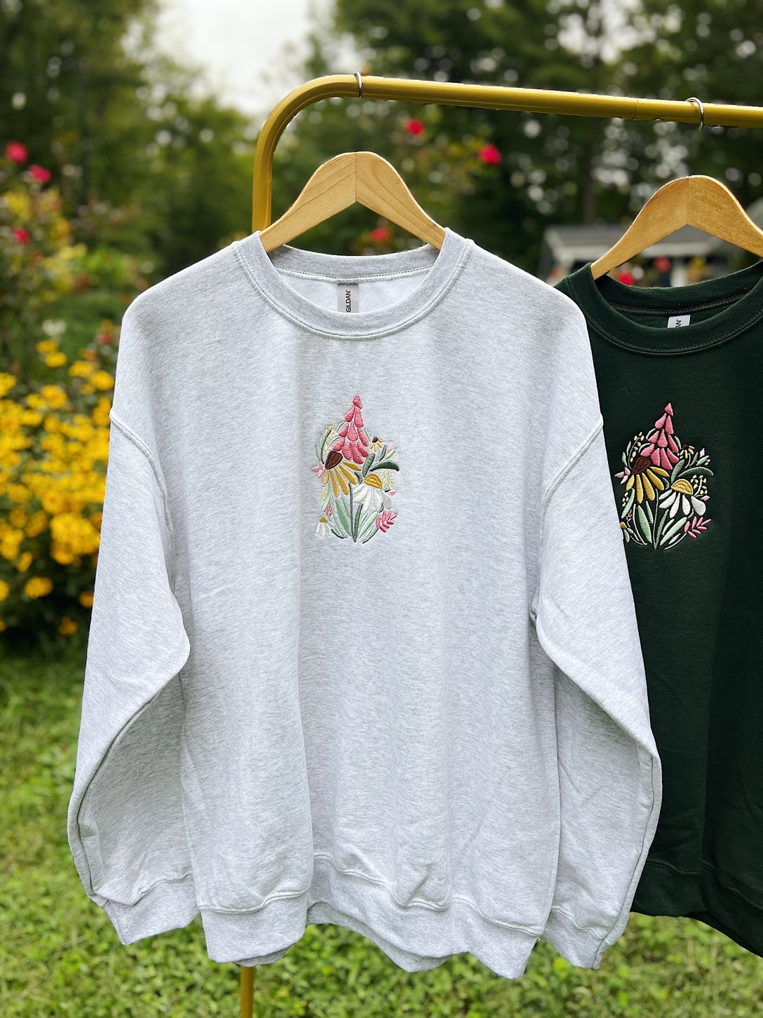 Wildflower Bunch Embroidered Sweatshirt
