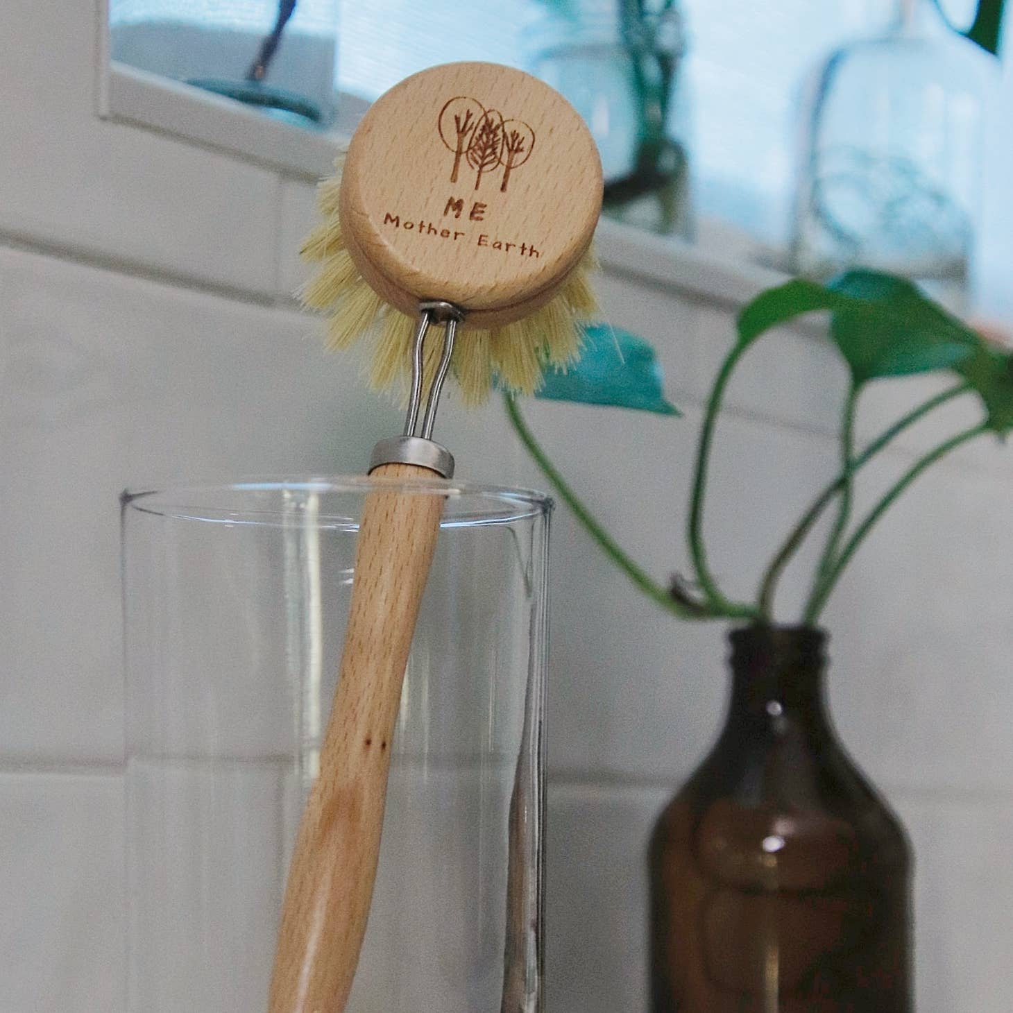 Dish Brush: Removable Head - Natural Dish Brush